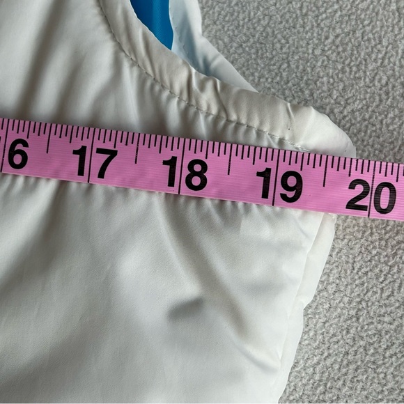 White Quilted Puffer Vest Size XL 📏 P2P 20” - Picture 10 of 12